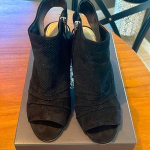 Vince Camino Booties SZ 7 KENTVI